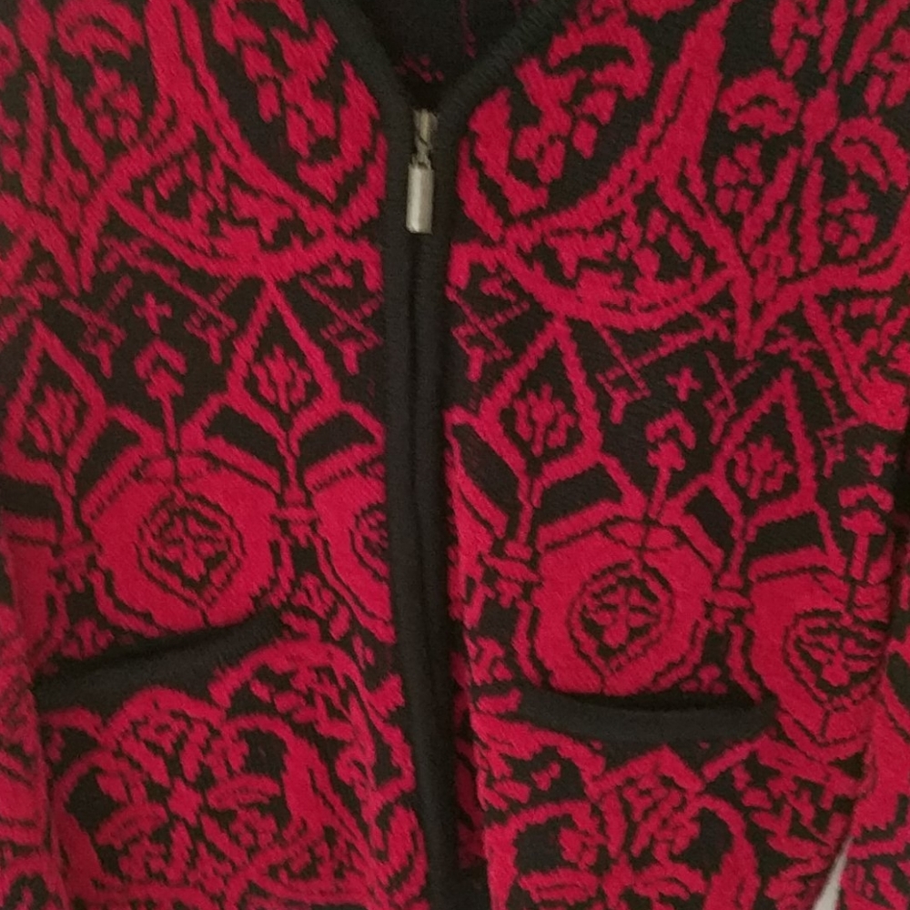 Sweater - Picture 3 of 4